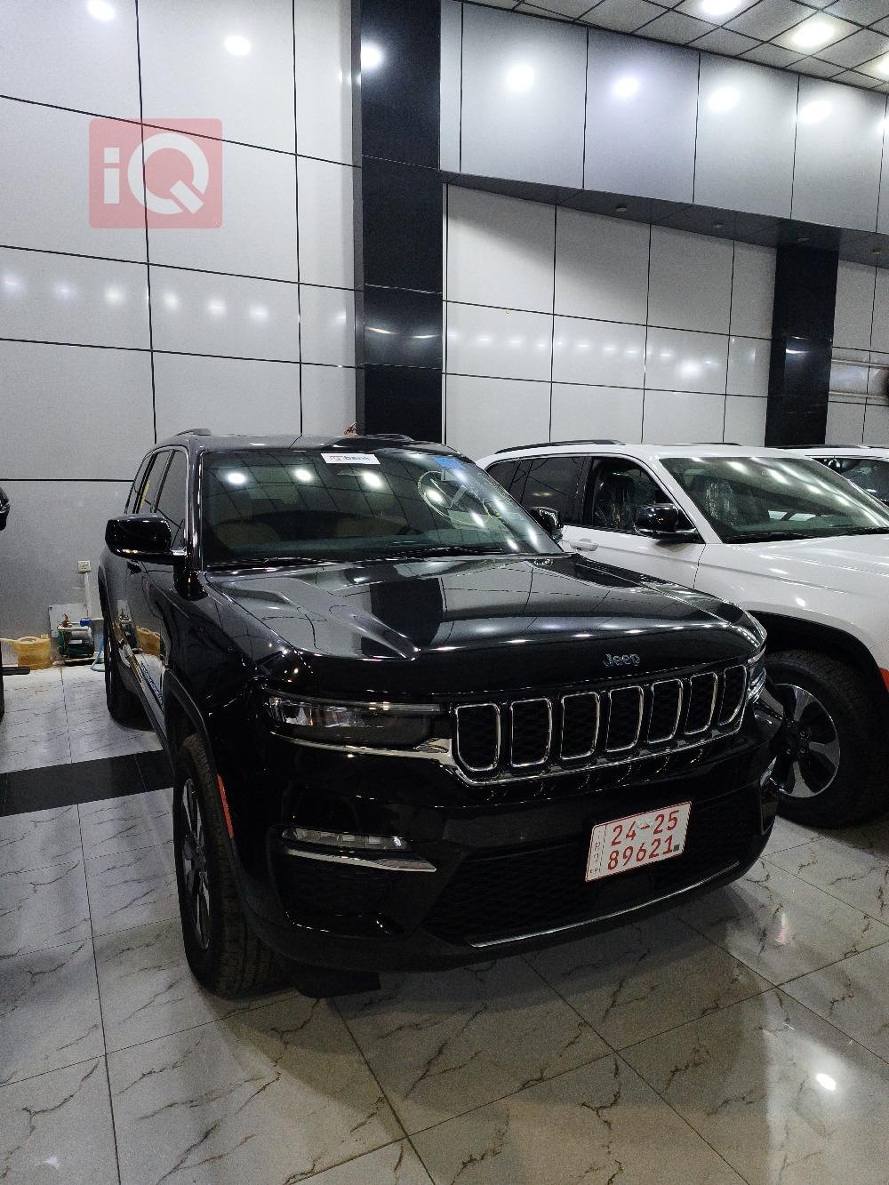 جيب جراند شيروكي